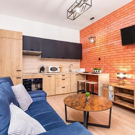 Bm Apartamenty Waly Chrobrego Radogoska Parking Free 슈체친 외부 사진