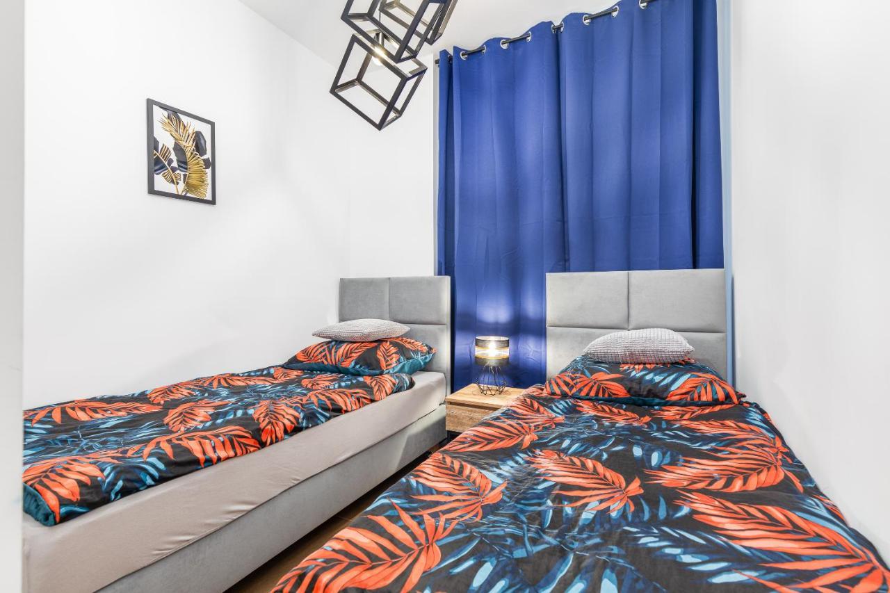Bm Apartamenty Waly Chrobrego Radogoska Parking Free 슈체친 외부 사진