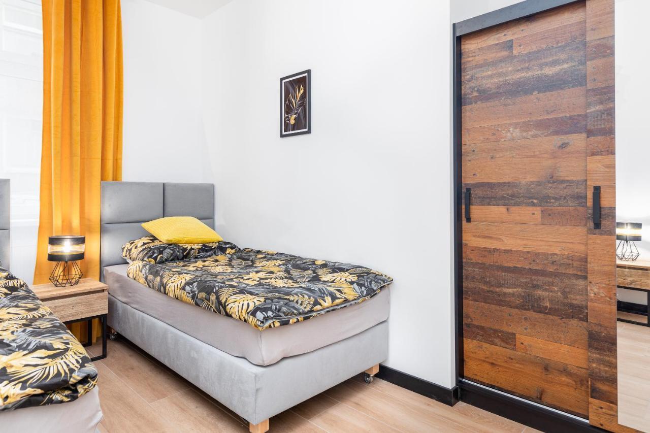 Bm Apartamenty Waly Chrobrego Radogoska Parking Free 슈체친 외부 사진